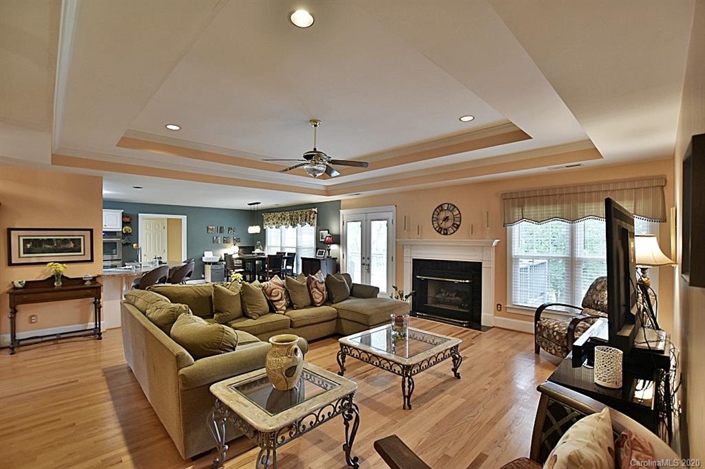 612 Landsdowne Court Fort Mill, SC 29708 - Photo 6 of 28