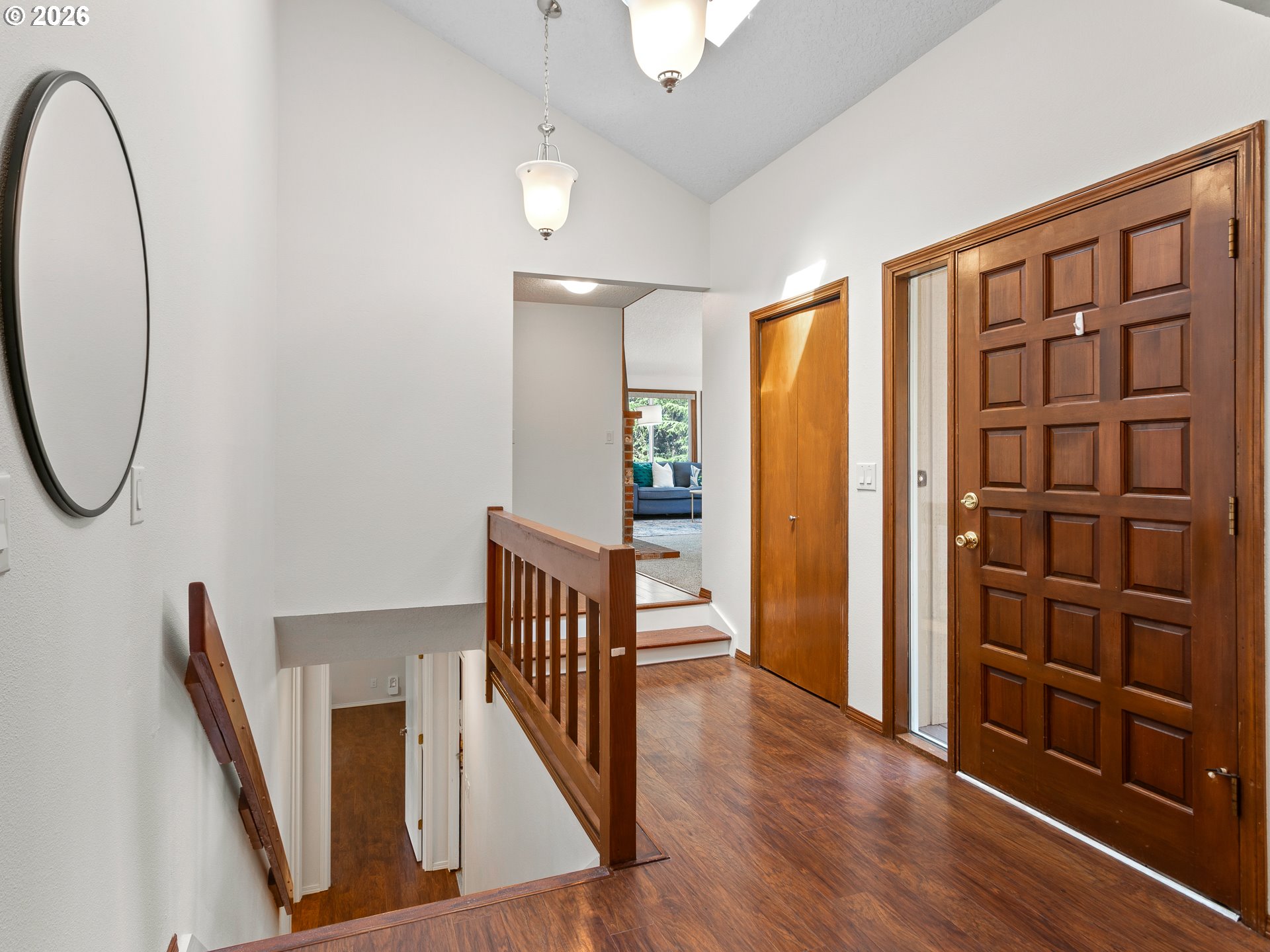 6127 Southwest 161st Place Beaverton, OR 97007 - Photo 5 of 47 Entrance/Foyer