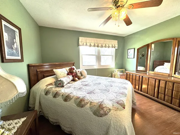 $350,000 | 1480 West Forest Lane, Marion, IN 46952