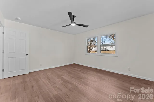 $324,900 | 83 Hillside Street, Franklin, NC 28734