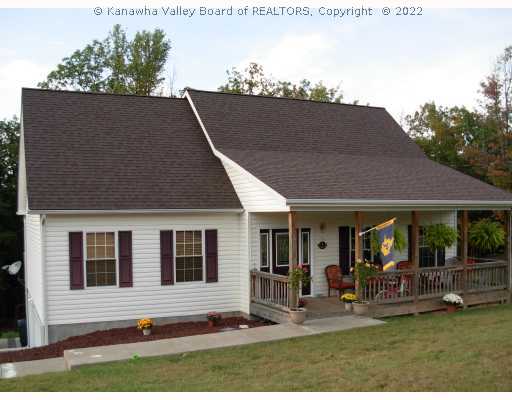 8 Ridgeview Drive Ripley, WV 25271 - Photo 2 of 8 Exterior Front.