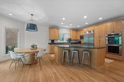 $1,795,000 | 2211 Schiller Avenue, Wilmette, IL 60091