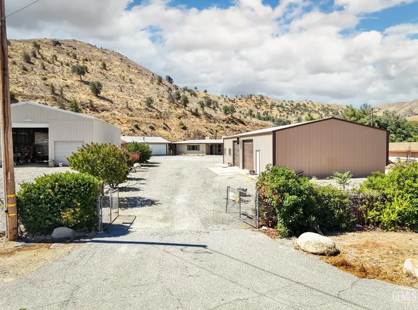 $325,000 | Undisclosed Address, Lake Isabella, CA 93240