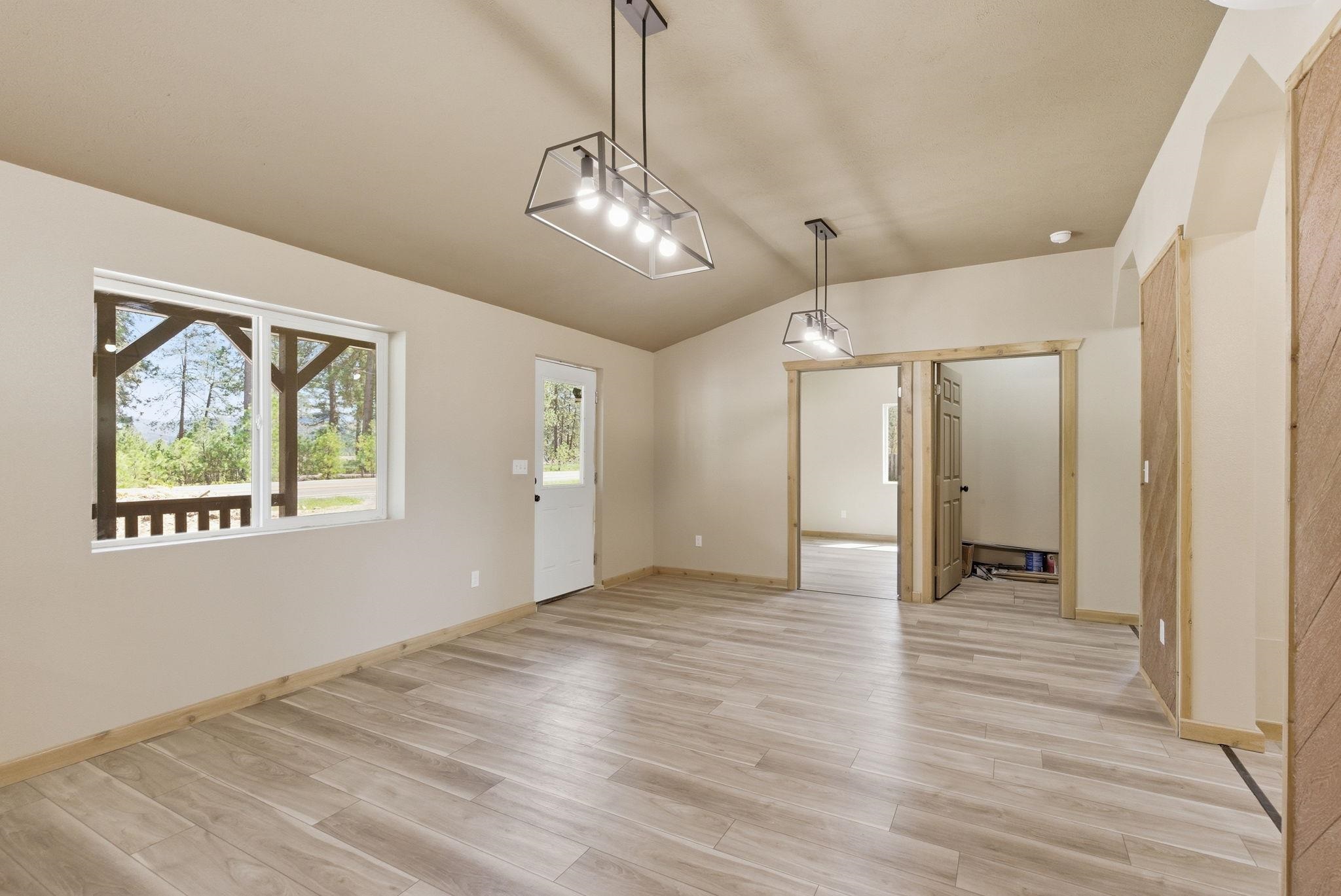 4250 Highway 231 Springdale, WA 99173 - Photo 19 of 36