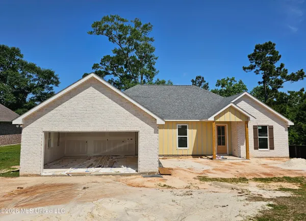 $362,610 | 47 Knoll Creek Drive, Carriere, MS 39426