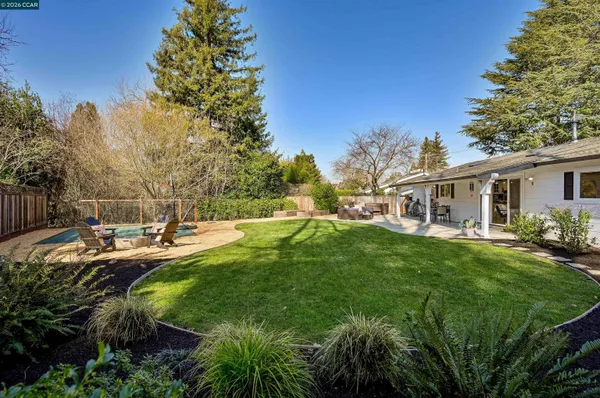 $2,270,000 | 627 Burton Drive, Lafayette, CA 94549