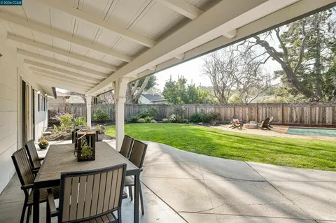 a view of outdoor space yard and patio