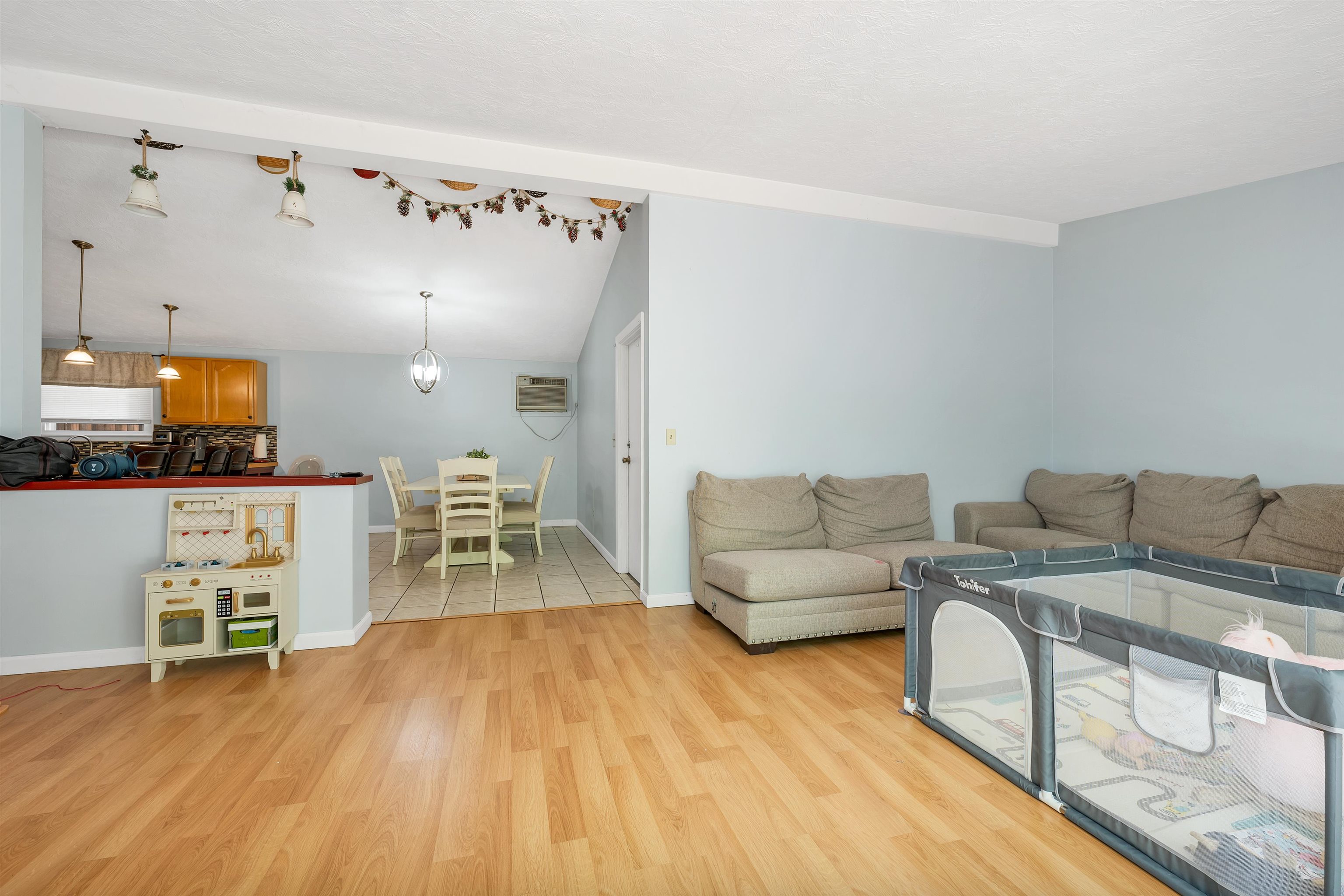 4 Johns Drive, Unit A Hooksett, NH 03106 - Photo 13 of 40