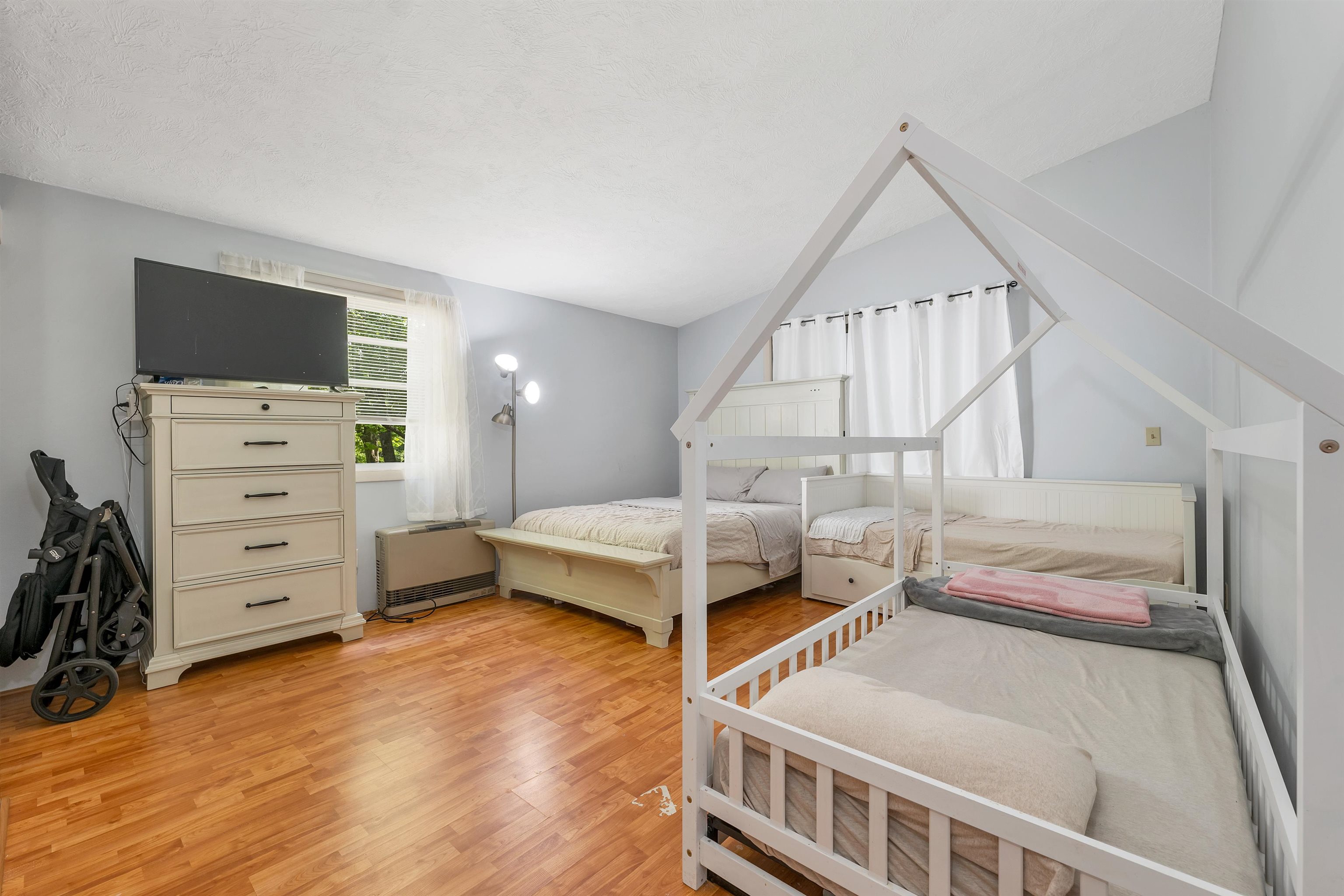 4 Johns Drive, Unit A Hooksett, NH 03106 - Photo 18 of 40