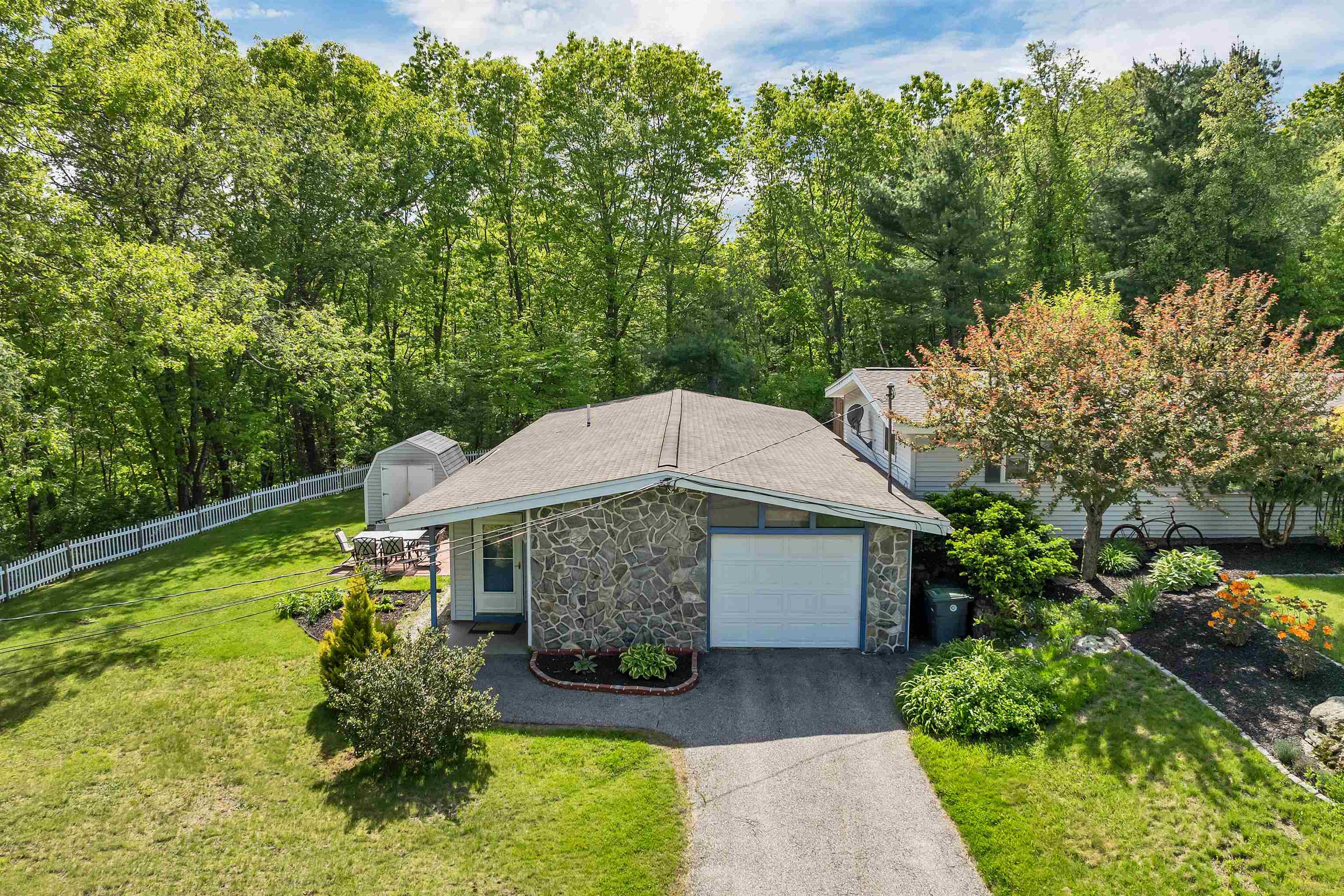 4 Johns Drive, Unit A Hooksett, NH 03106 - Photo 33 of 40