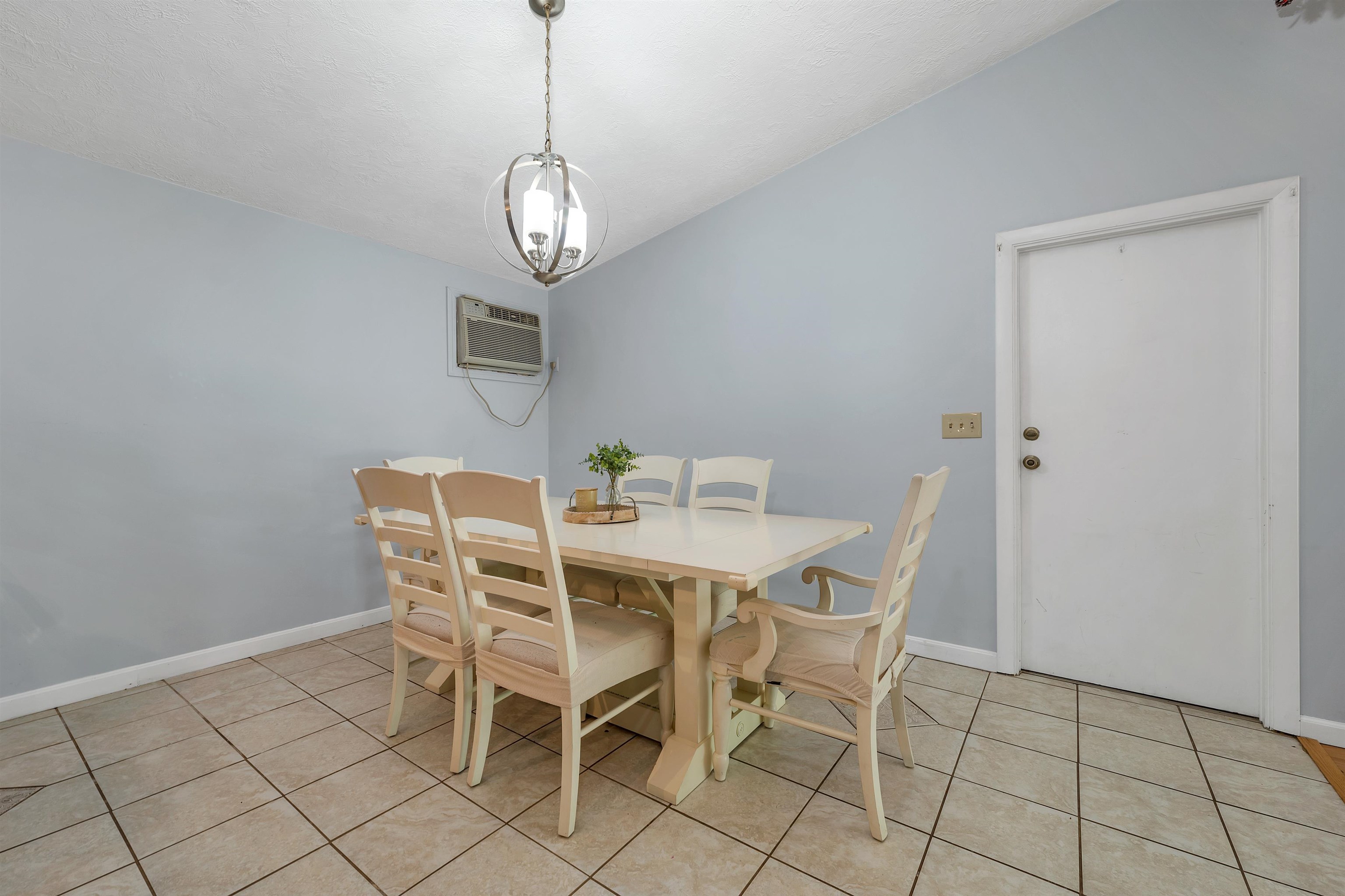 4 Johns Drive, Unit A Hooksett, NH 03106 - Photo 7 of 40