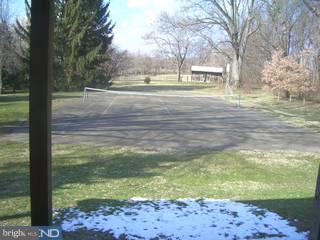 1096 State Road Lincoln University, PA 19352 - Photo 4 of 6 Gallery Image 4