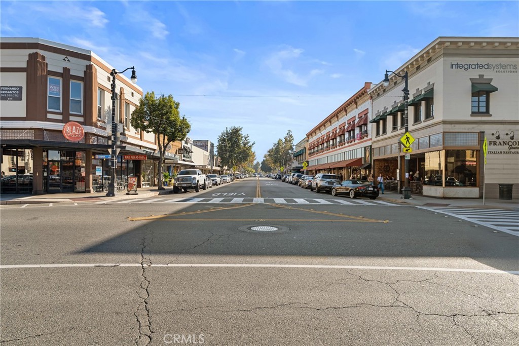 225 South Feldner Road Orange, CA 92868 - Photo 33 of 40