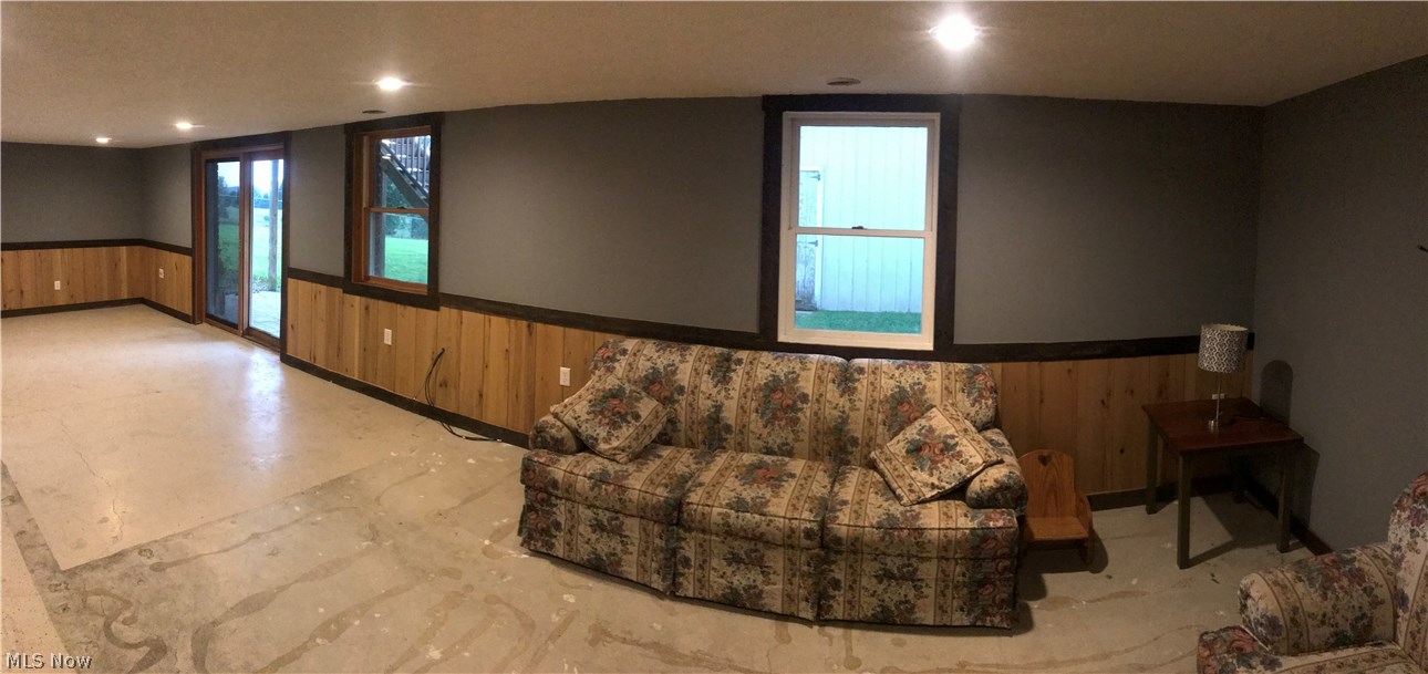 4377 South Firestone Road Shreve, OH 44676 - Photo 24 of 32 Gallery Image 24