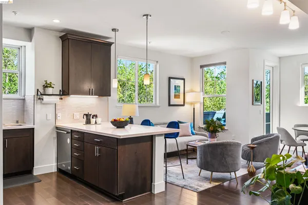 $1,150,000 | 1000 Dewing Avenue, Unit 409, Lafayette, CA 94549