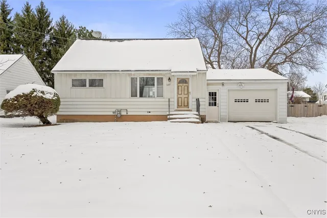 $209,900 | 127 Savaria Drive, Geddes, NY 13209