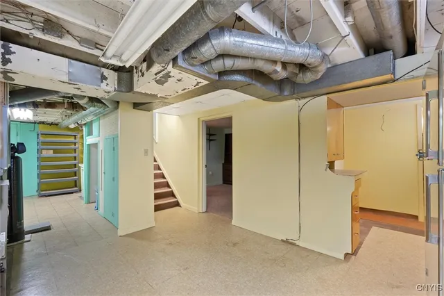 $209,900 | 127 Savaria Drive, Geddes, NY 13209