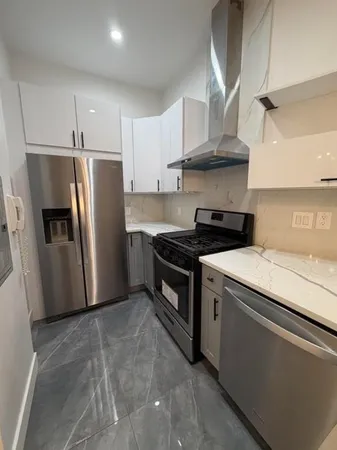 $2,250 | 202 48th Street, Unit 3, Union City, NJ 07087