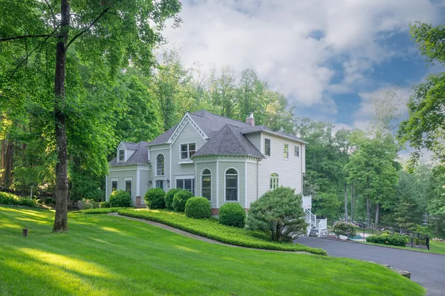 $5,900 | 64 River Ford Road, Brookfield, CT 06804