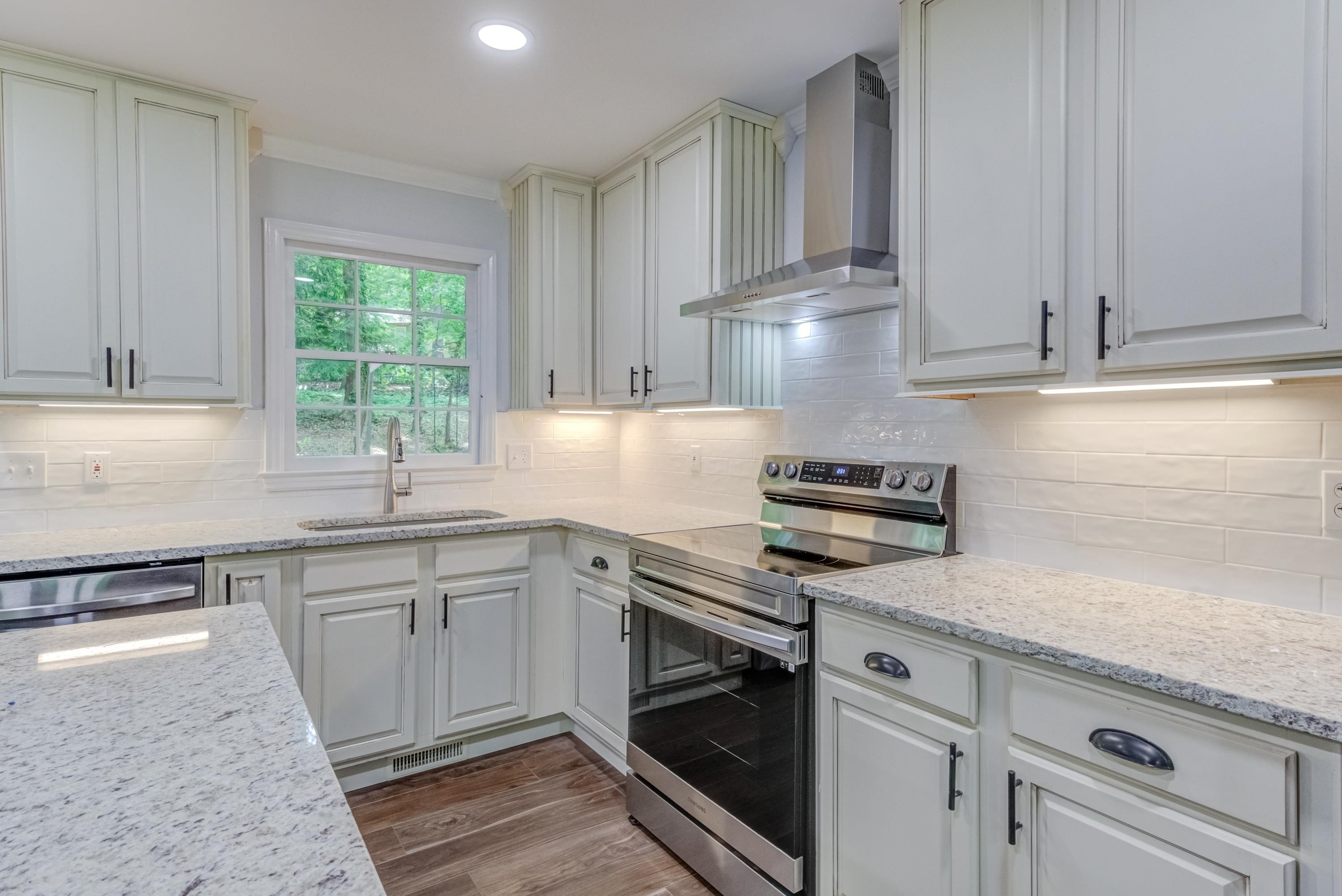 716 Hunting Ridge Road Raleigh, NC 27615 - Photo 10 of 39 Photo 10