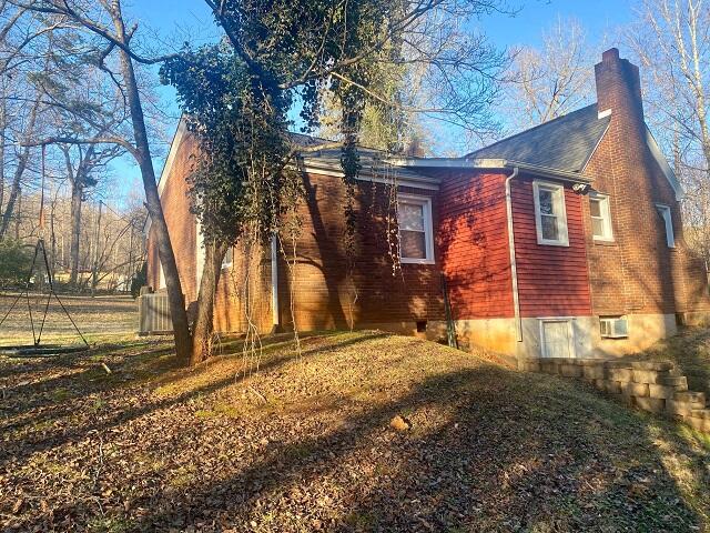259 Shadyview Road Fieldale, VA 24089 - Photo 3 of 24 3