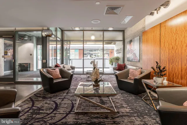 $399,900 | 1352 South Street, Unit 508, Philadelphia, PA 19147