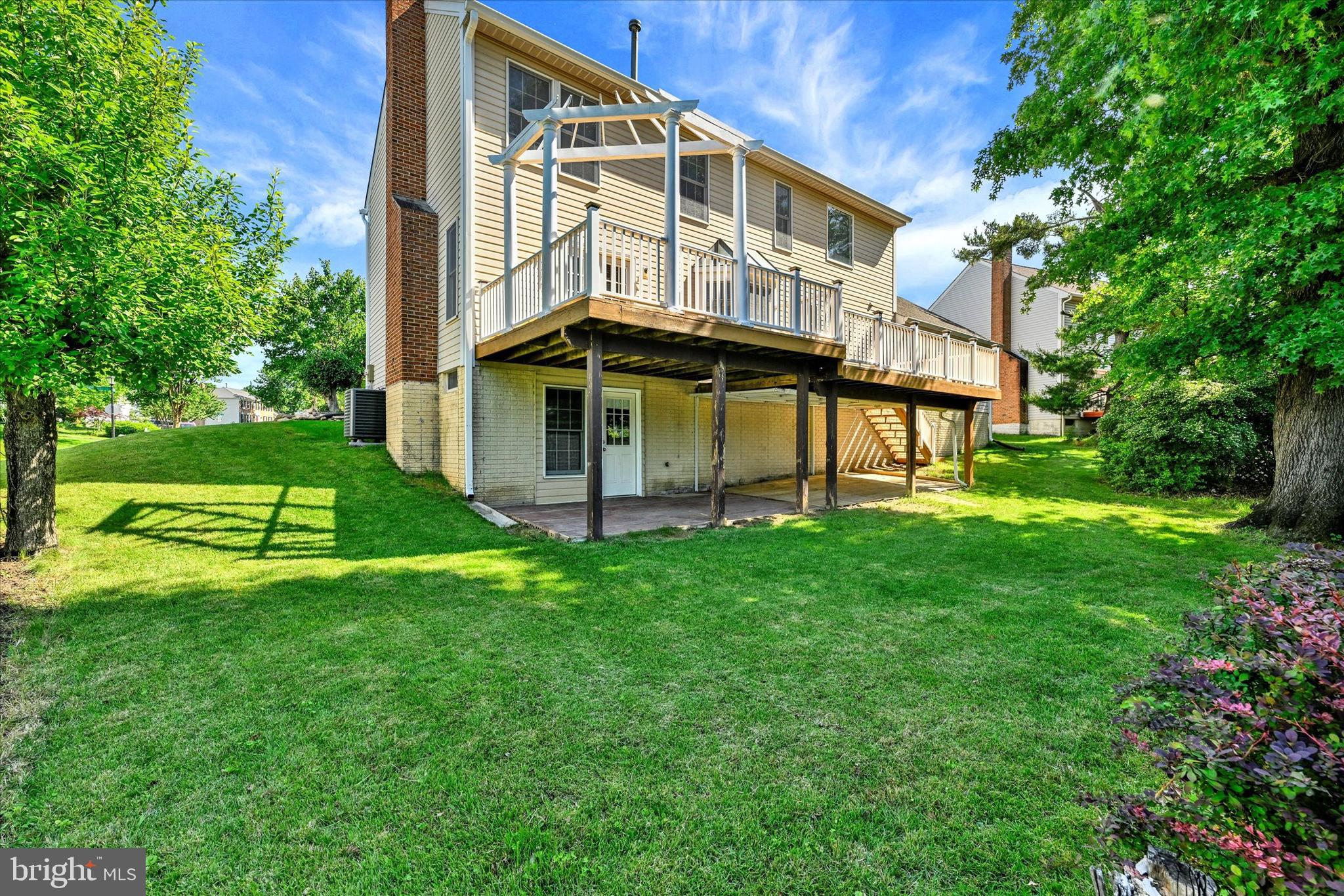 14003 Forest Ridge Drive North Potomac, MD 20850 - Photo 35 of 36 Rear- Walkout door