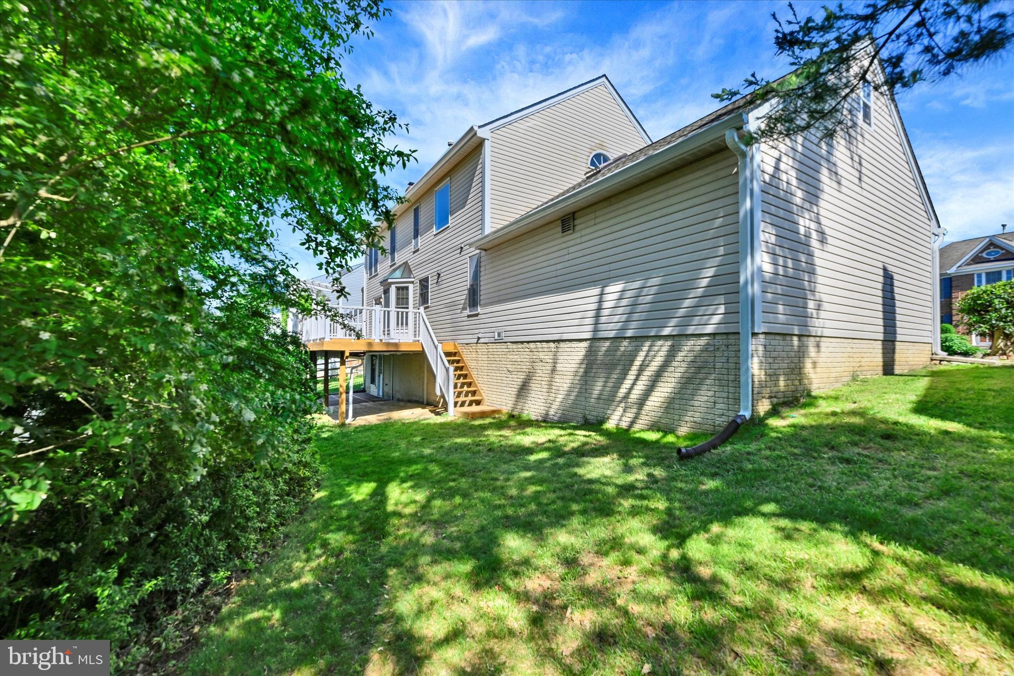 14003 Forest Ridge Drive North Potomac, MD 20850 - Photo 36 of 36 Rear & side