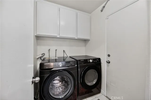 $699,429 | 20362-10 Flower Gate Lane, Yorba Linda, CA 92886