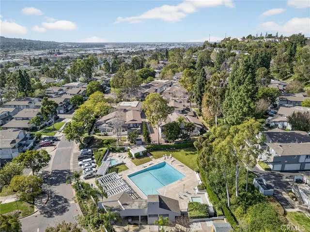 $699,429 | 20362-10 Flower Gate Lane, Yorba Linda, CA 92886