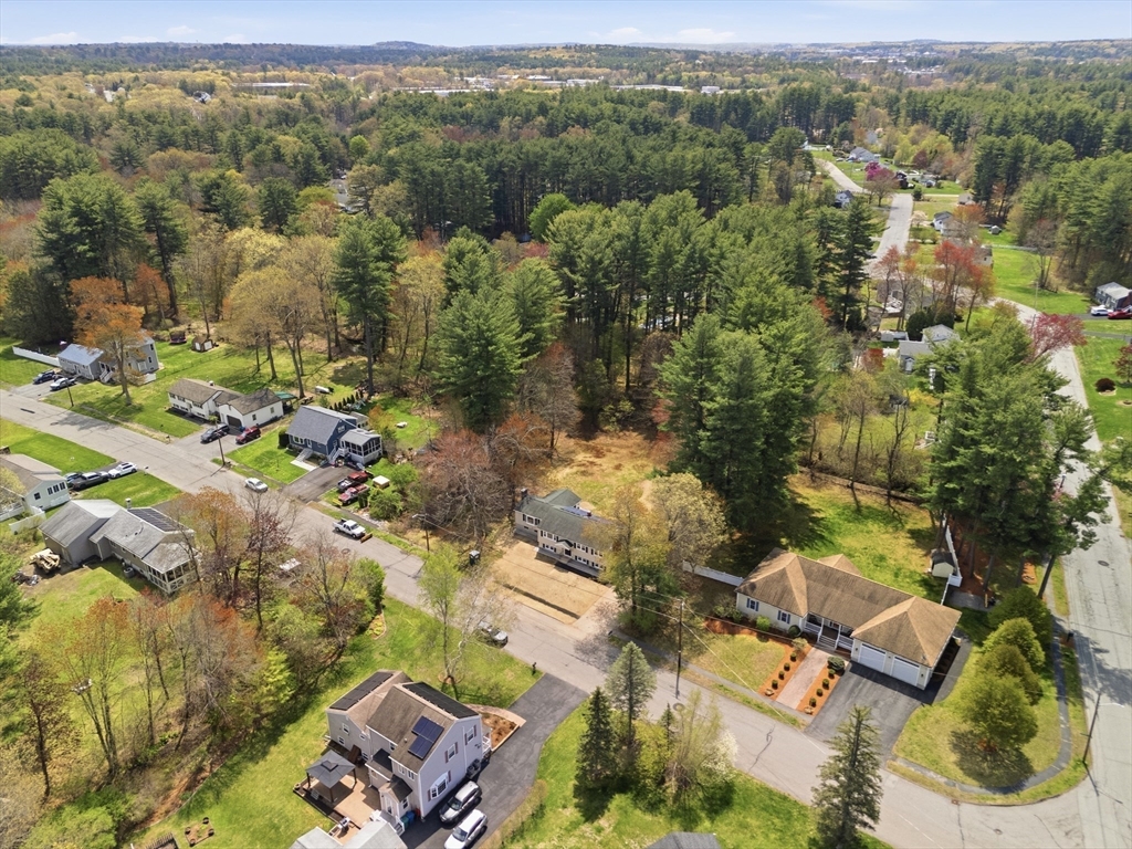44 Wildbrook Road Billerica, MA 01821 - Photo 37 of 40