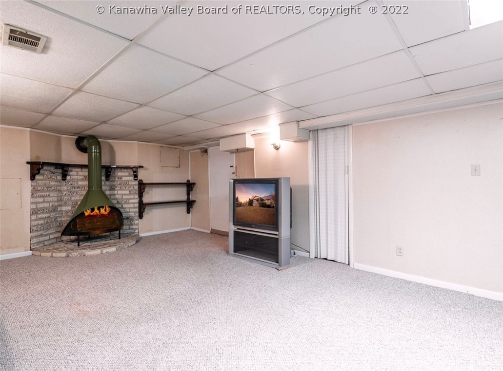 5257 Doc Bailey Road Charleston, WV 25313 - Photo 13 of 22 Rec room but could become 3rd bedroom
