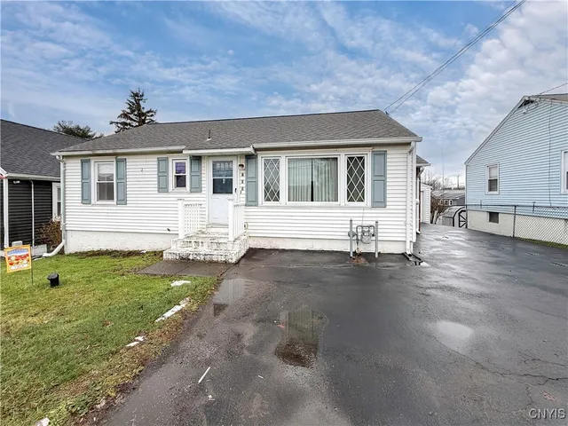 $180,000 | 705 7th N Street, Salina, NY 13088