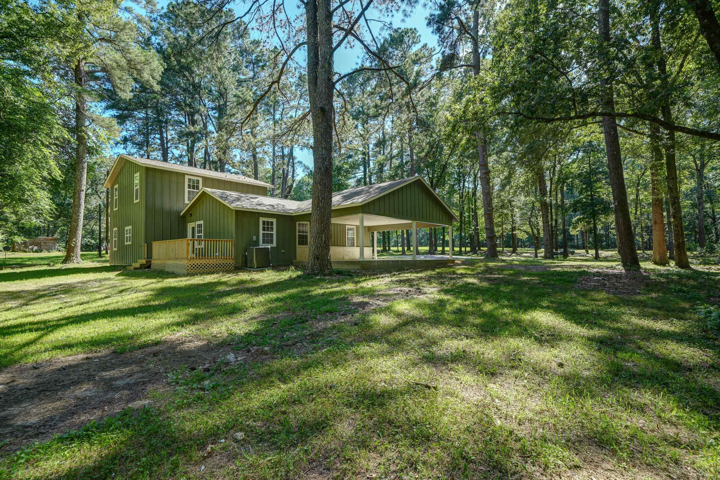4630 Billy Maher Road Bartlett, TN 38135 - Photo 34 of 40 a front view of a house with a yard