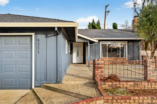 $349,000 | 6551 El Camino Drive, Redding, CA 96001