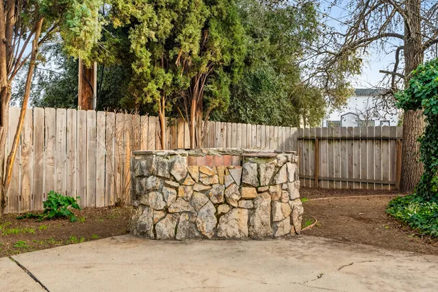 $365,000 | 6551 El Camino Drive, Redding, CA 96001