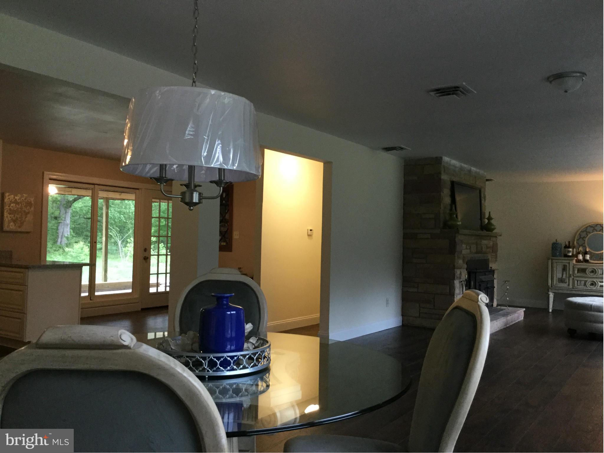 12365 Rock Point Road Newburg, MD 20664 - Photo 11 of 24 Interior (General)