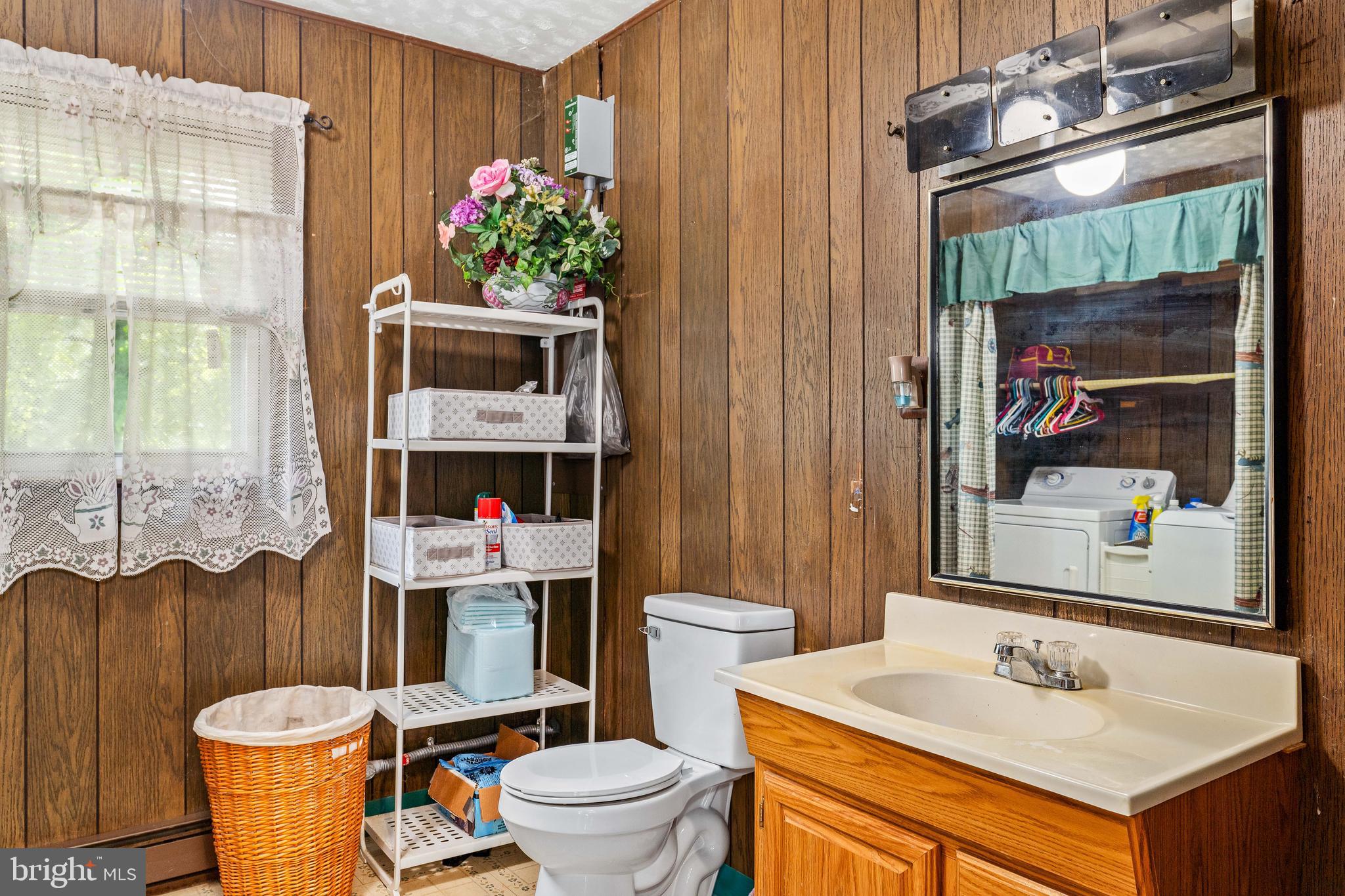 348 Union Church Road Elkton, MD 21921 - Photo 16 of 40 HALF BATH / LAUNDRY ROOM