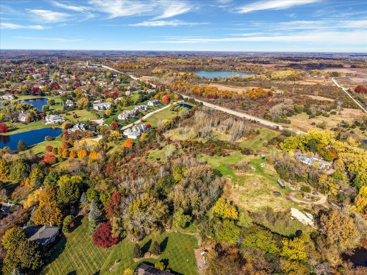 306 Algonquin Road South Barrington, IL 60010 - Photo 13 of 26