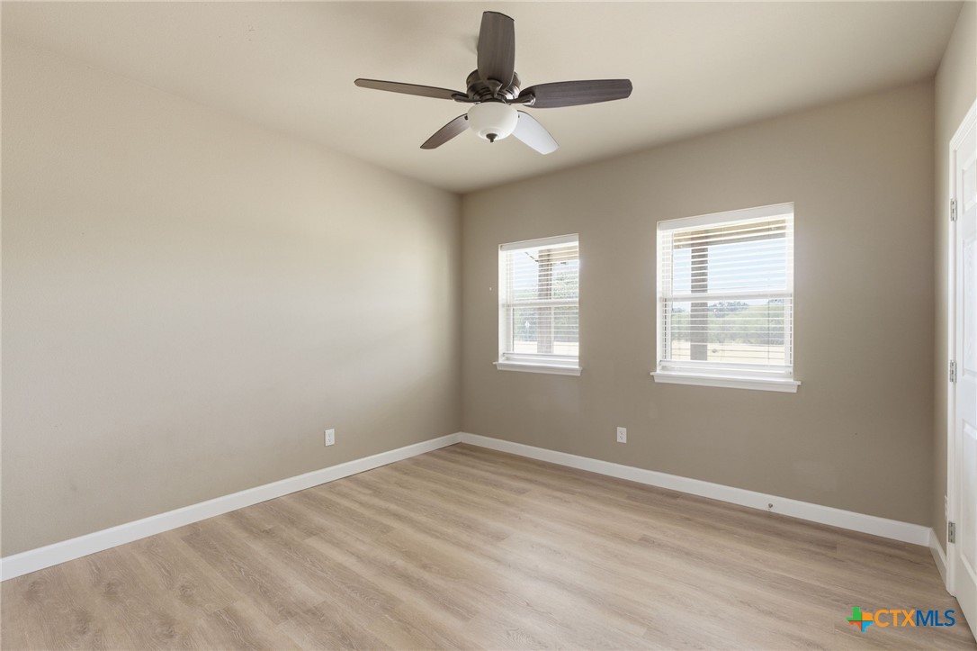 373 Cross Road Kingsbury, TX 78638 - Photo 16 of 27 3rd bedroom