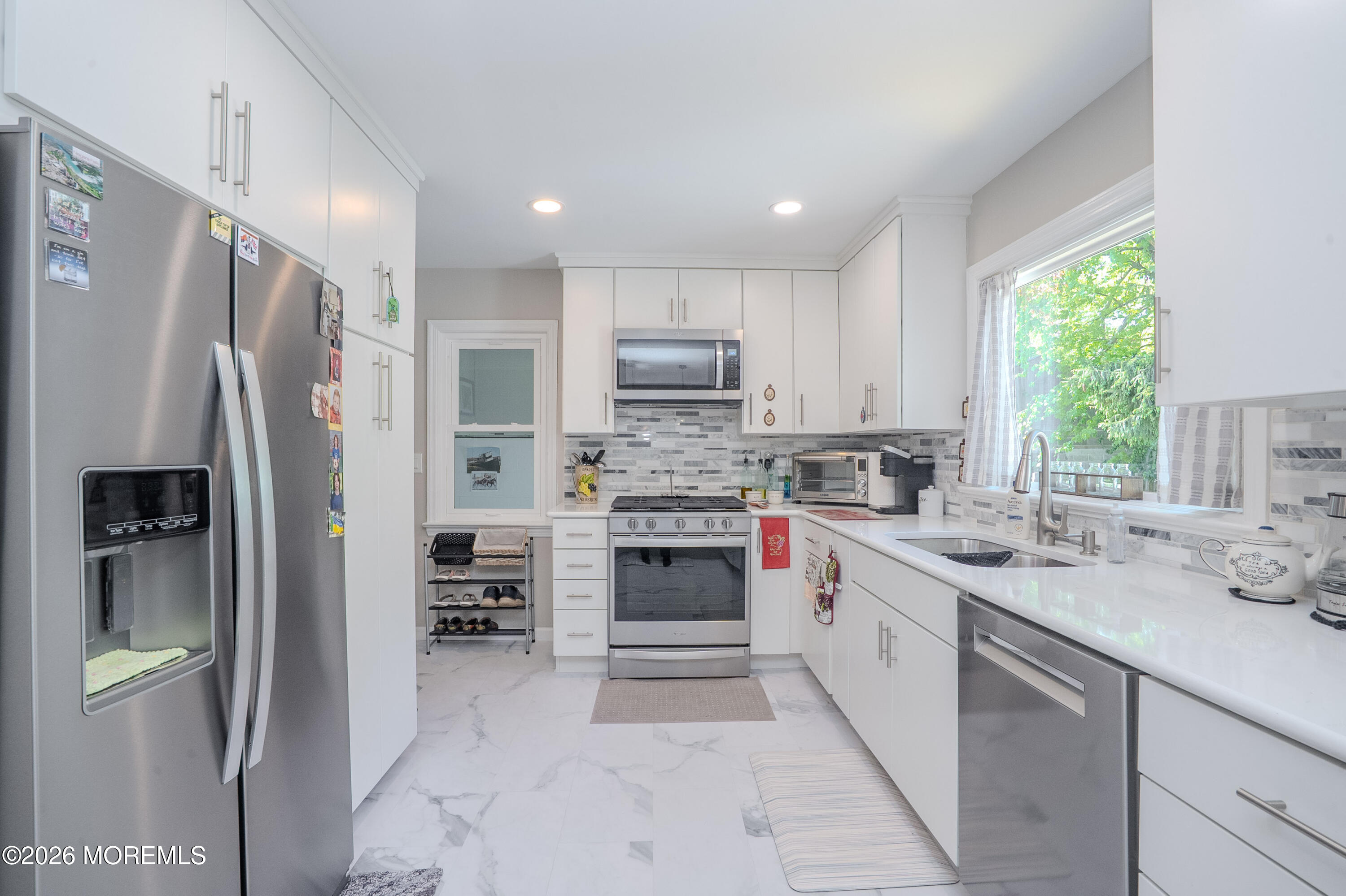 172 Ellisdale Road Allentown, NJ 08501 - Photo 10 of 37 172 Ellisdale Rd-26