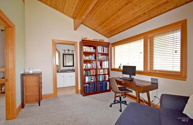 $628,000 | 66 Appleford Court, Asotin, WA 99402