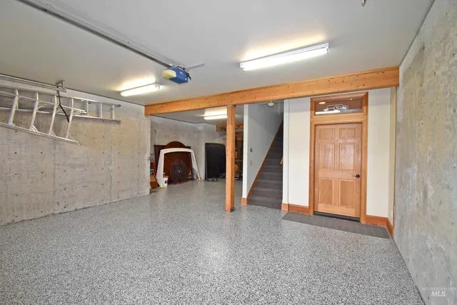 $628,000 | 66 Appleford Court, Asotin, WA 99402