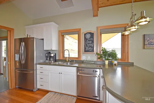 $628,000 | 66 Appleford Court, Asotin, WA 99402