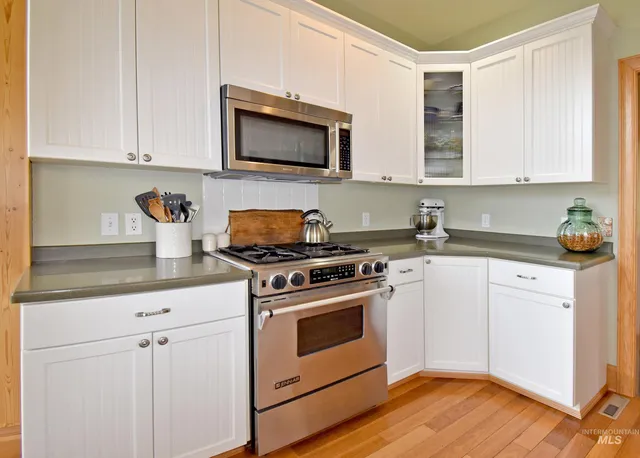 $628,000 | 66 Appleford Court, Asotin, WA 99402