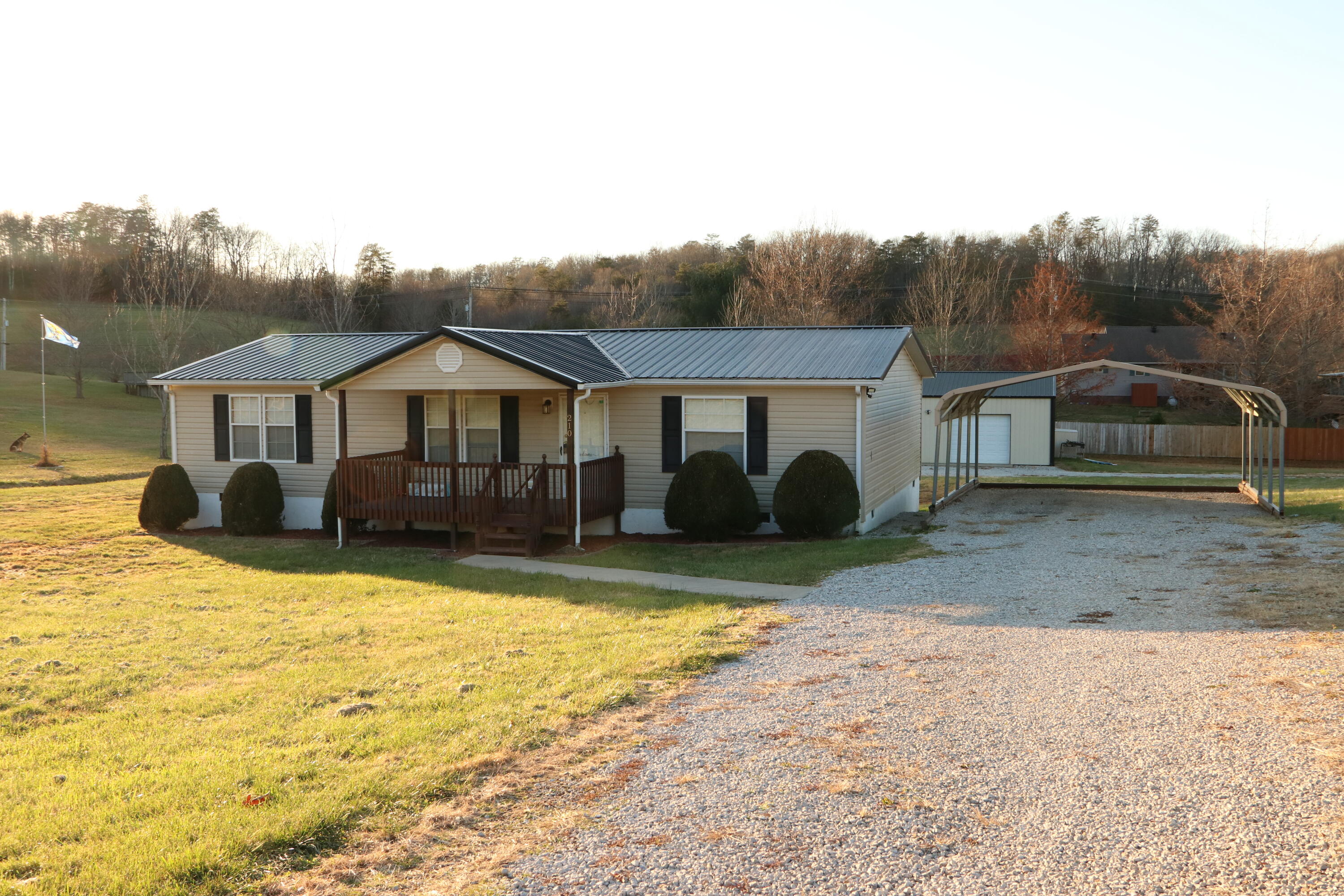 210 Three Oaks Road Irvine, KY 40336 - Photo 1 of 25 IMG_8082