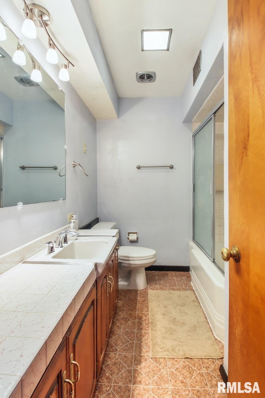509 West Ridgemont Road Peoria, IL 61614 - Photo 11 of 28 Gallery Image 11