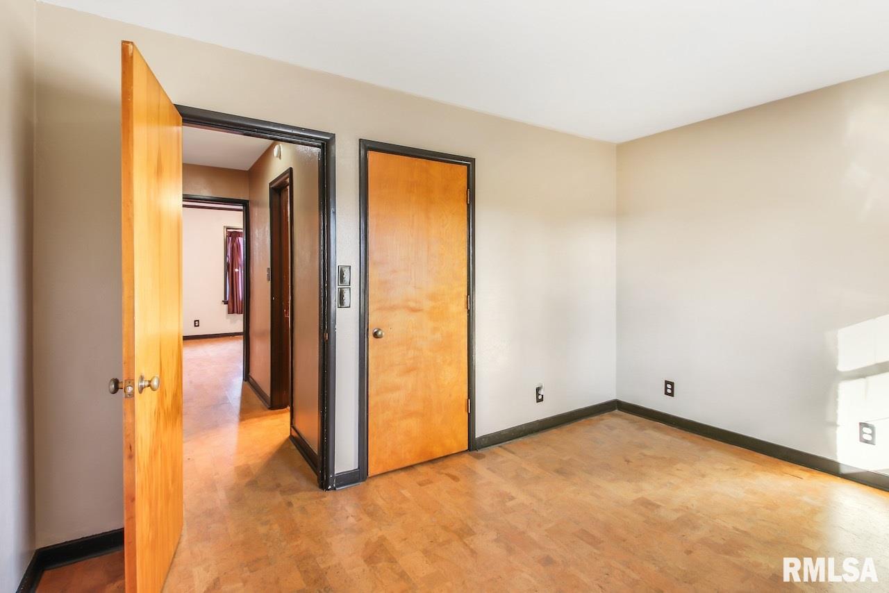 509 West Ridgemont Road Peoria, IL 61614 - Photo 14 of 28 Gallery Image 14