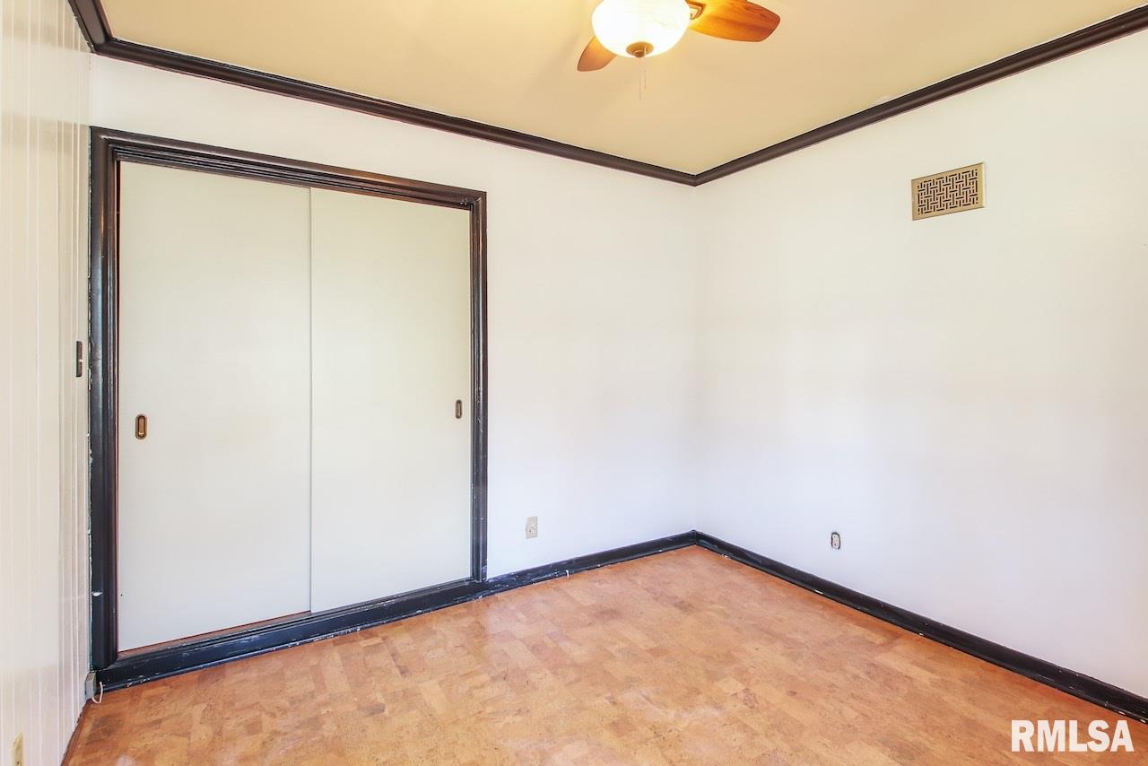 509 West Ridgemont Road Peoria, IL 61614 - Photo 17 of 28 Gallery Image 17