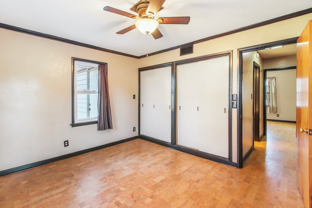 509 West Ridgemont Road Peoria, IL 61614 - Photo 9 of 28 Gallery Image 9